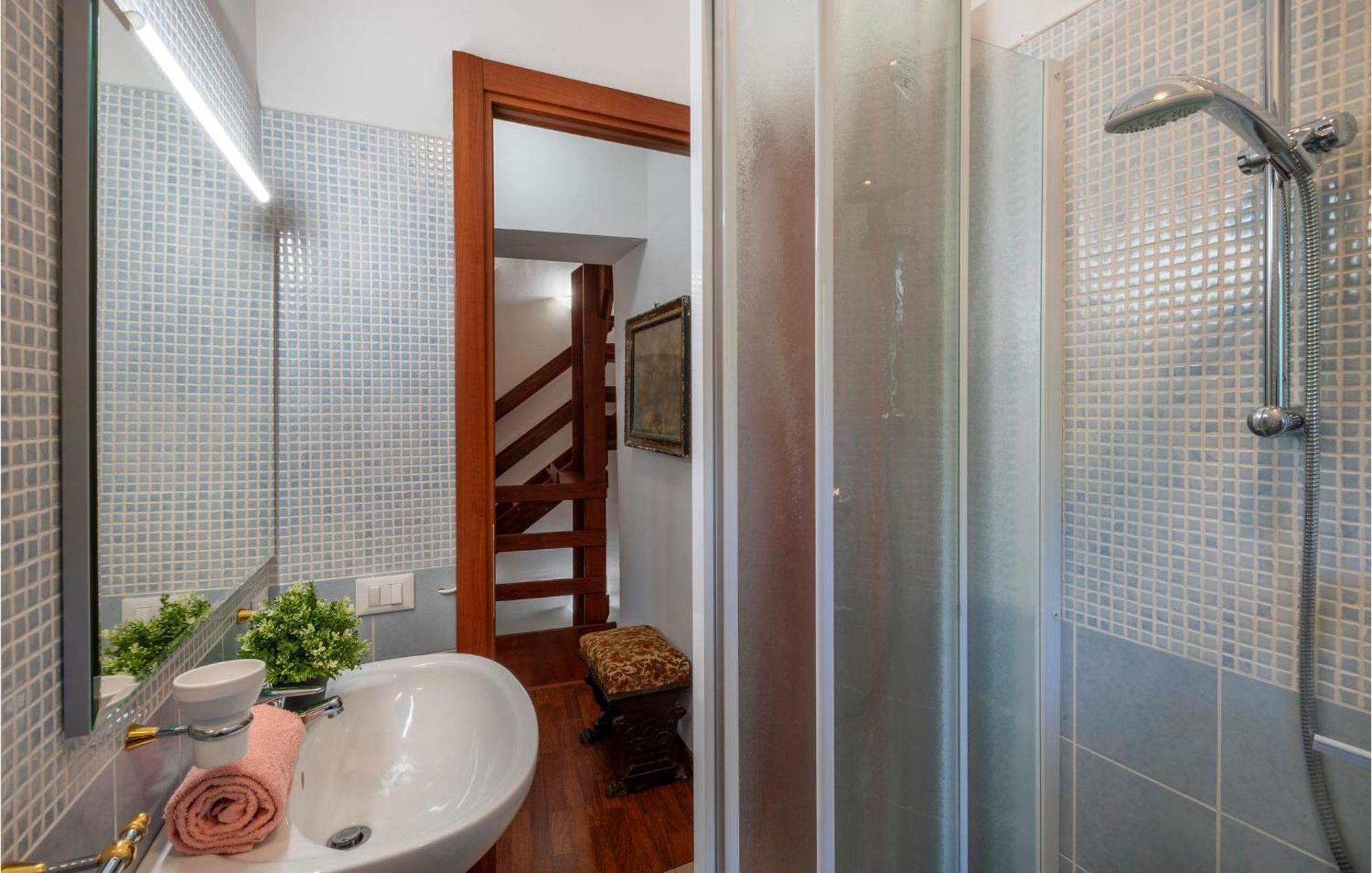 4 Bedroom Lovely Apartment In Caramanico Terme Esterno foto